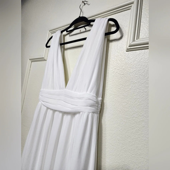 Lulus Heavenly Hues White Maxi Dress L Wedding Party Bridal NWOT - Picture 7 of 10